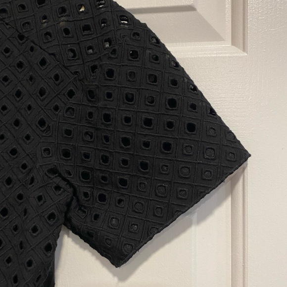 Rebecca Taylor Black Short Sleeve Eyelet Cropped Blouse Top Size 6 NWT - Picture 10 of 15